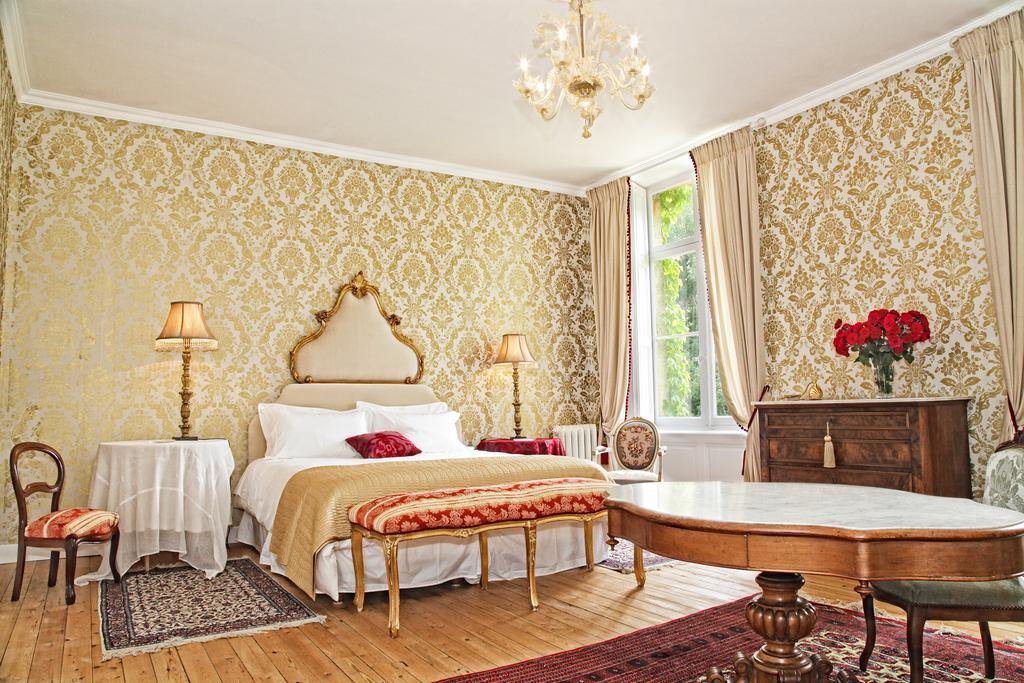 Chateau Lamothe Du Prince Noir - B&B Saint-Sulpice-et-Cameyrac Zimmer foto
