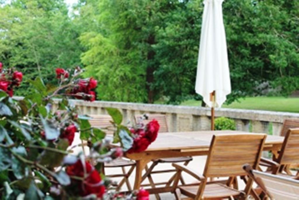 Chateau Lamothe Du Prince Noir - B&B Saint-Sulpice-et-Cameyrac Exterior foto